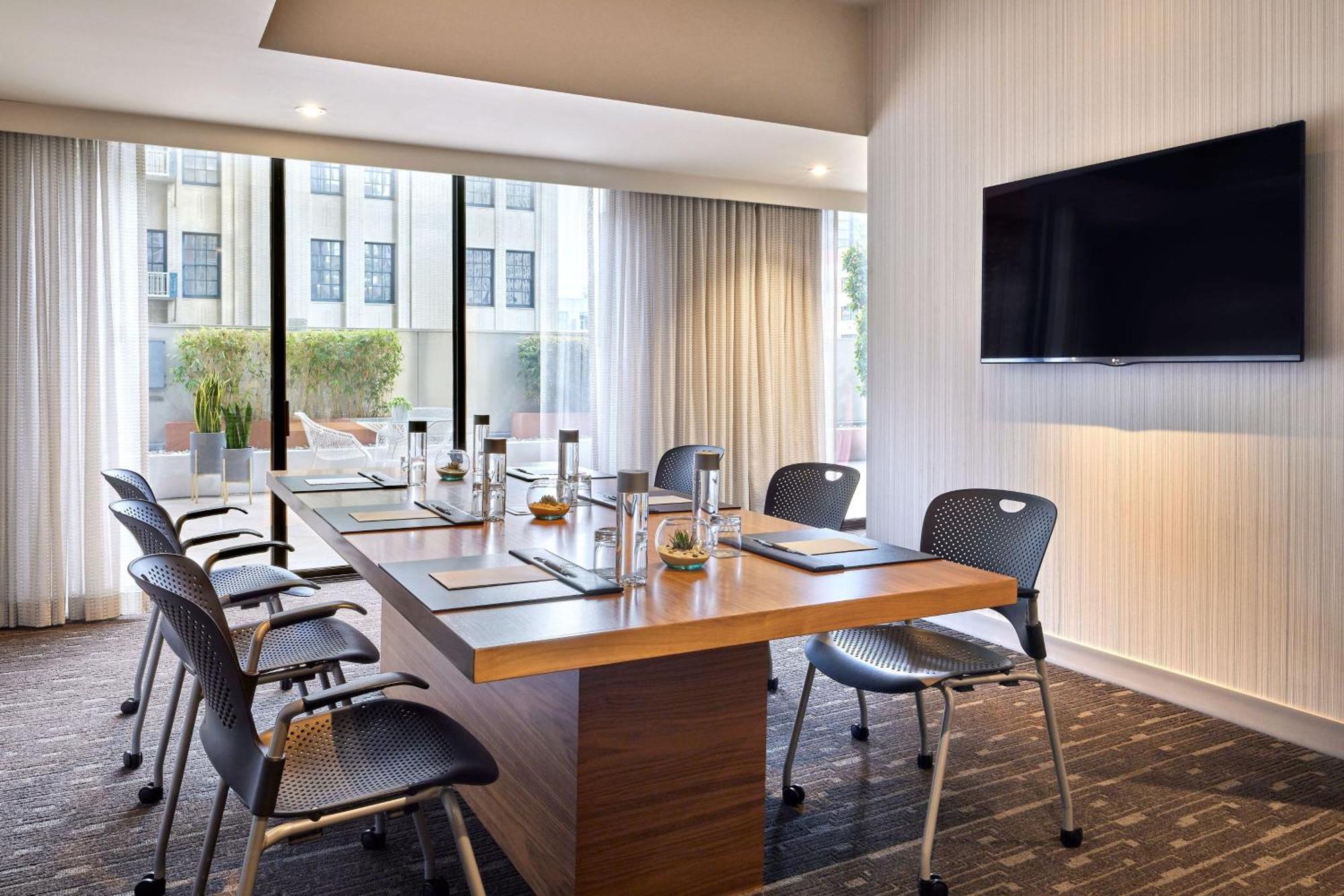 Sheraton Grand Los Angeles Kültér fotó