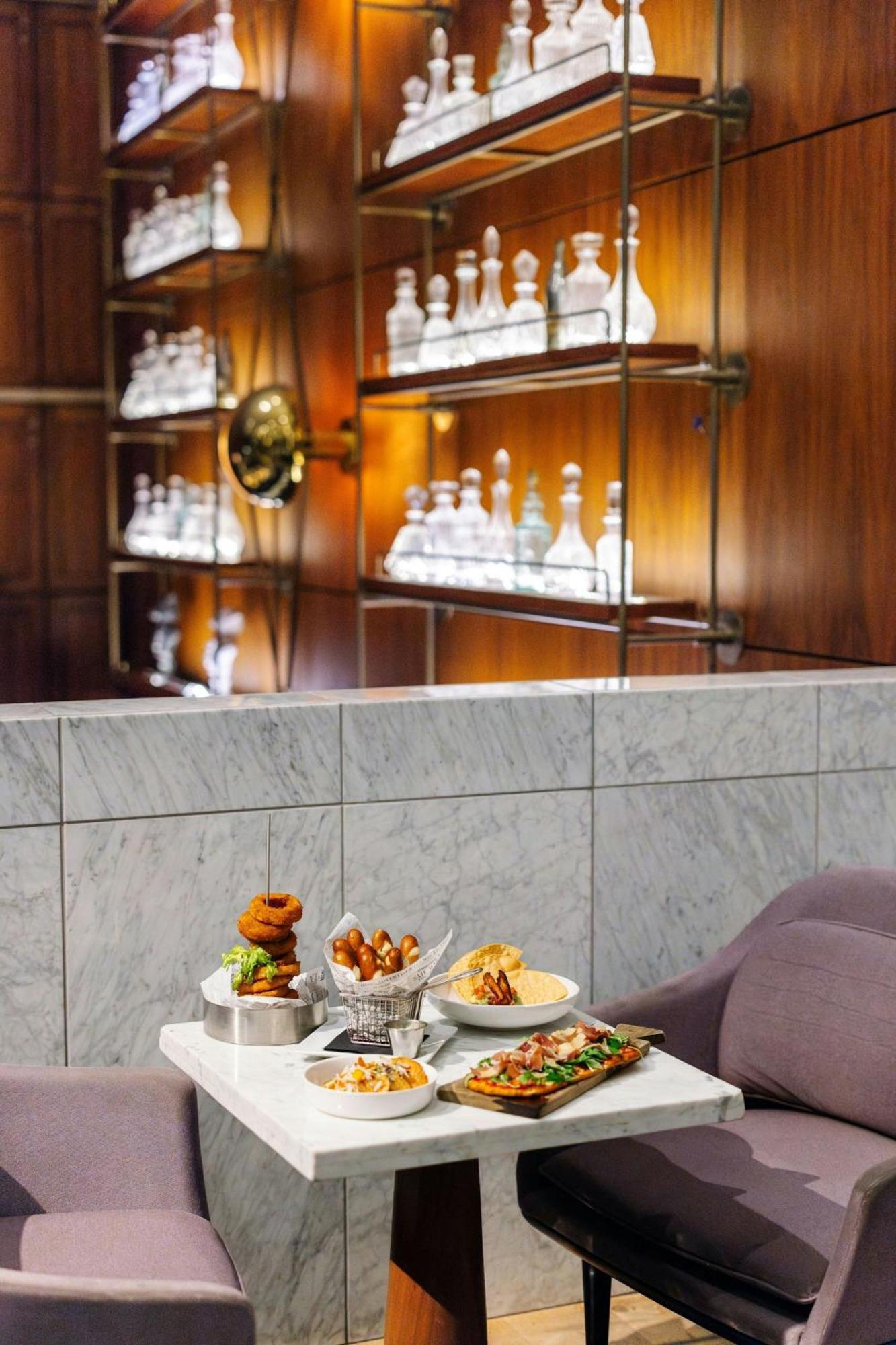 Sheraton Grand Los Angeles Kültér fotó